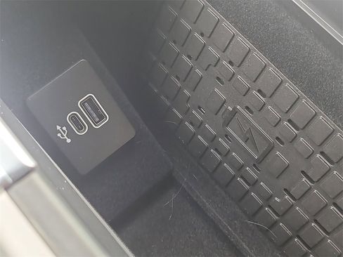 New 2025 Lincoln Navigator Reserve w/ Jet Appearance Package image 29