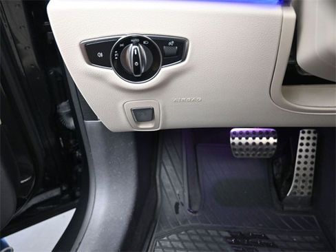 Used 2023 Mercedes-Benz E 450 4MATIC Cabriolet image 16