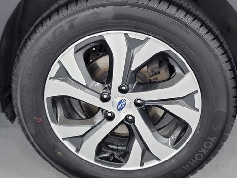 Used 2021 Subaru Outback Limited XT w/ Popular Package #2 AWD/4WD image 11