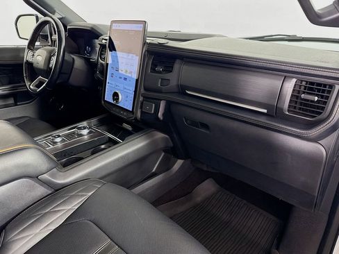Used 2023 Ford Expedition Max Platinum image 35