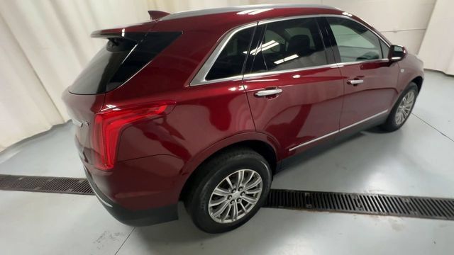 Used 2018 Cadillac XT5 Luxury w/ Driver Awareness Package FWD image 8