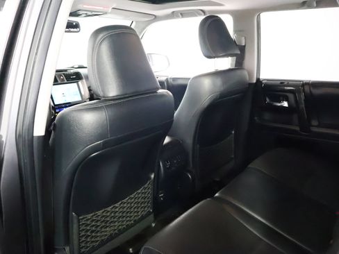 Used 2019 Toyota 4Runner Limited AWD/4WD image 45
