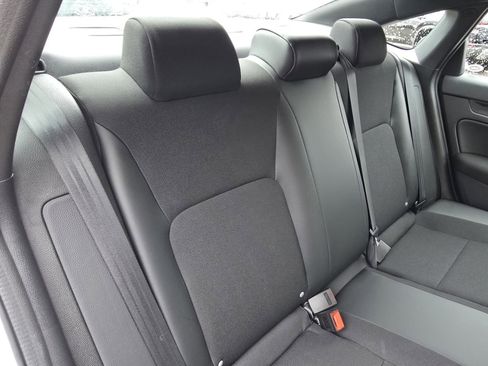 Used 2023 Honda Civic Sport image 16