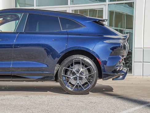 New 2026 Aston Martin DBX 707 AWD/4WD image 10
