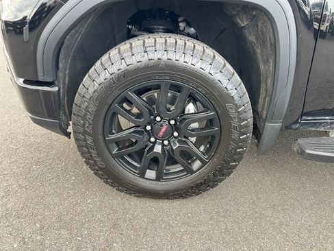 Used 2024 GMC Sierra 1500 Elevation w/ Elevation Premium Package image 27