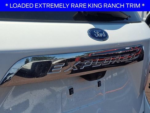 Used 2023 Ford Explorer King Ranch w/ Class IV Trailer Tow Package AWD/4WD image 31