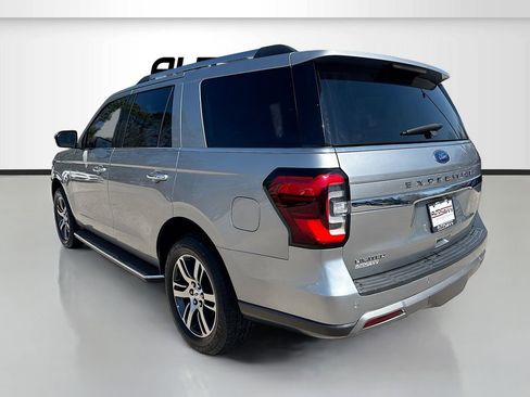 Used 2022 Ford Expedition Limited RWD image 5
