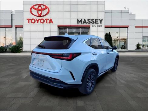 Used 2024 Lexus NX 250 FWD w/ Premium Package image 3