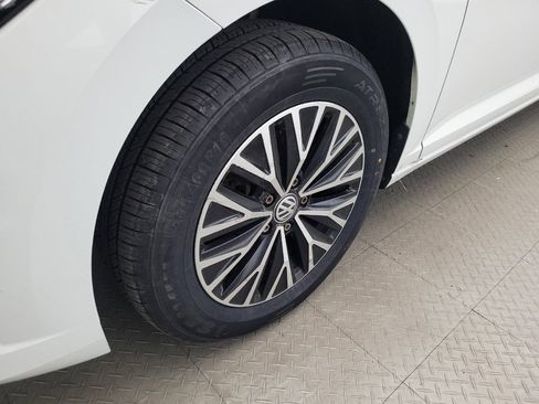 Used 2019 Volkswagen Jetta SEL FWD image 31