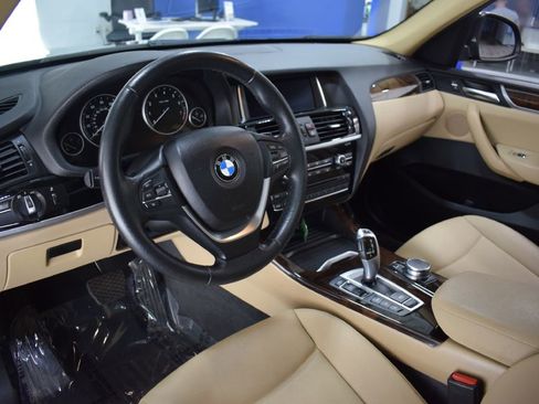 Used 2017 BMW X3 xDrive28i image 8