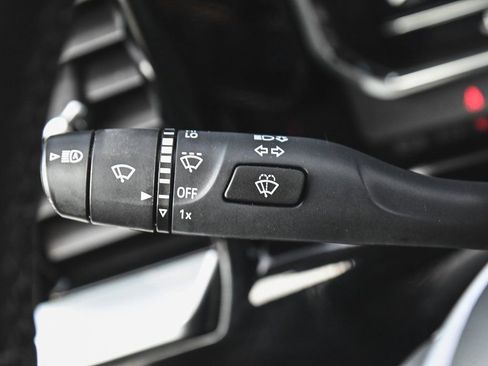 Used 2024 GMC Sierra 1500 Elevation image 23