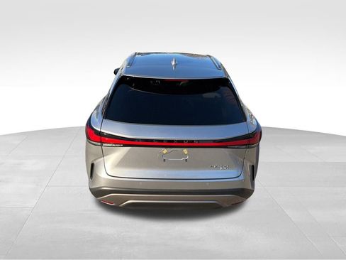 Used 2025 Lexus RX 350 Premium image 5