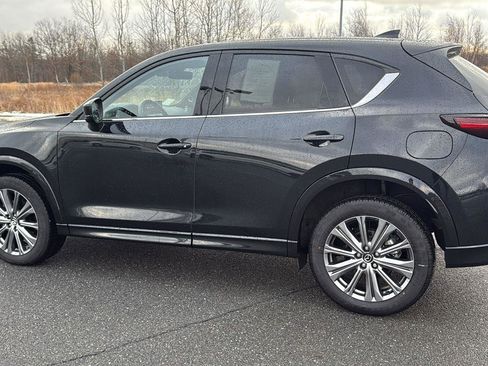 Certified 2025 MAZDA CX-5 Signature image 11