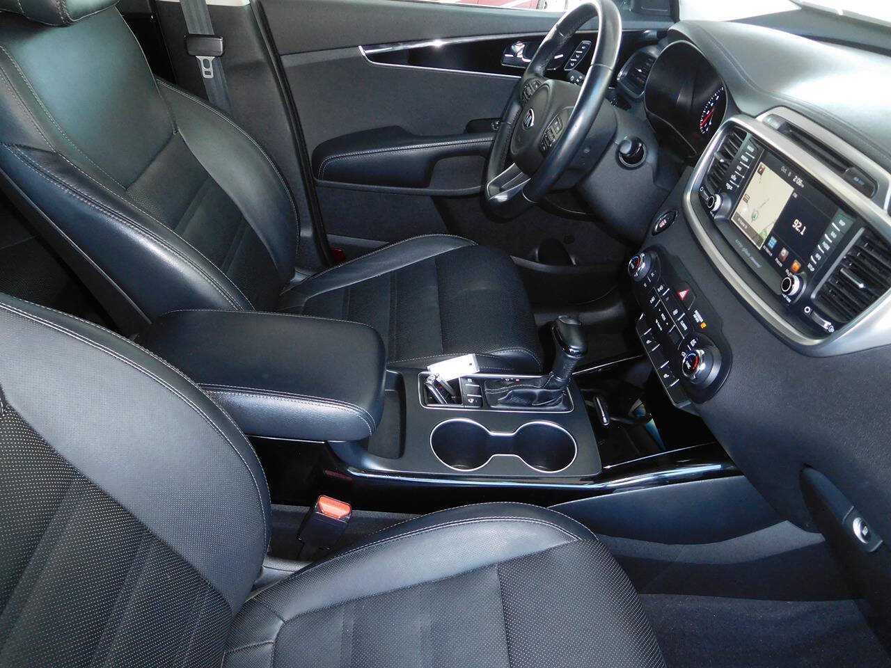 Used 2017 Kia Sorento SX FWD image 13