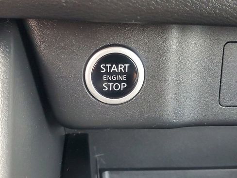 Certified 2021 Nissan Rogue SV AWD/4WD image 29