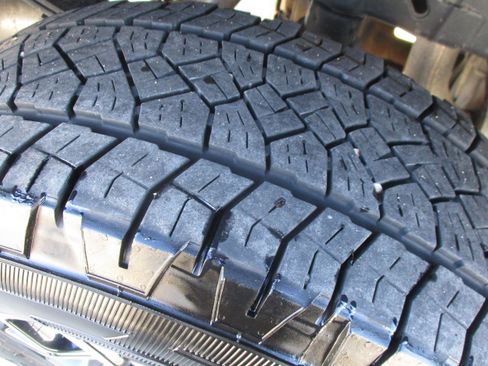 Used 2023 Ford F150 XLT w/ Equipment Group 302A High image 18