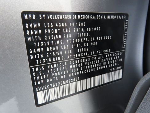 New 2025 Volkswagen Taos SE image 29