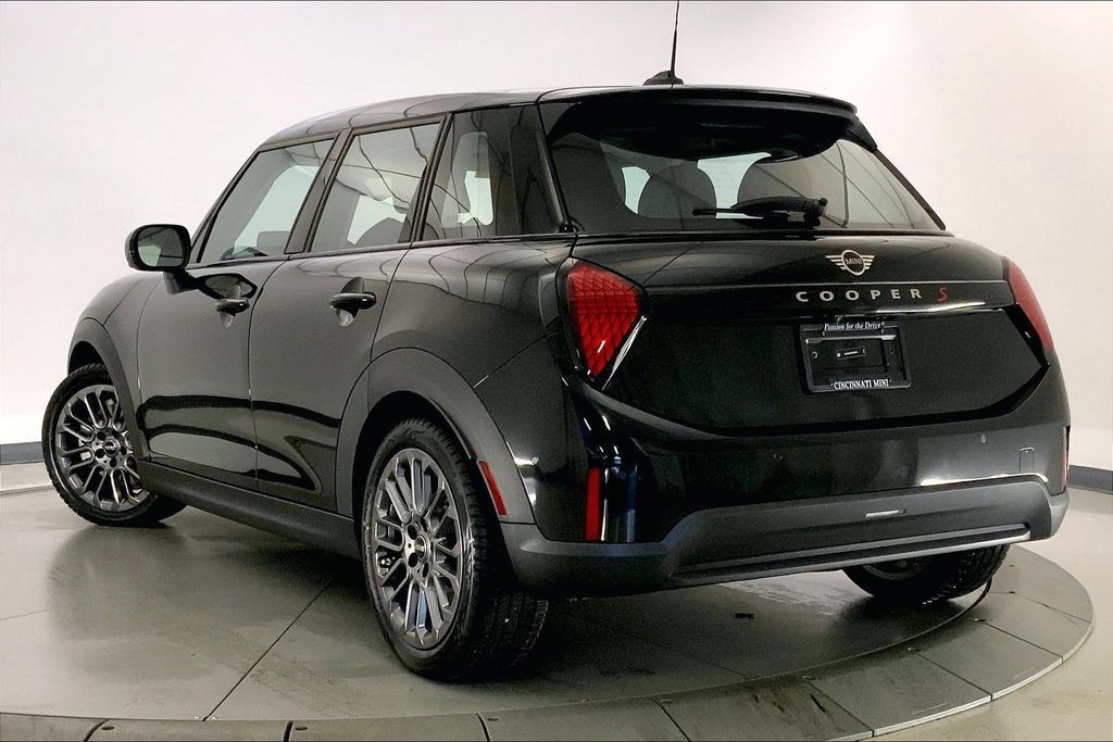 Used 2025 MINI Cooper S FWD image 10