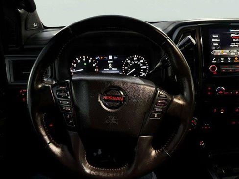 Used 2021 Nissan Titan PRO-4X w/ Pro-4x Convenience Package AWD/4WD image 28
