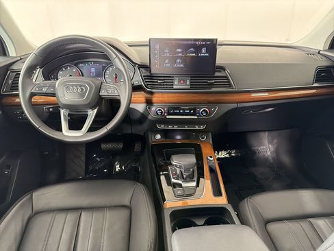 Certified 2023 Audi Q5 2.0T Premium w/ Convenience Package image 17
