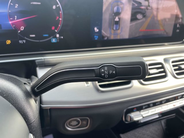 Used 2024 Mercedes-Benz GLS 450 4MATIC image 39