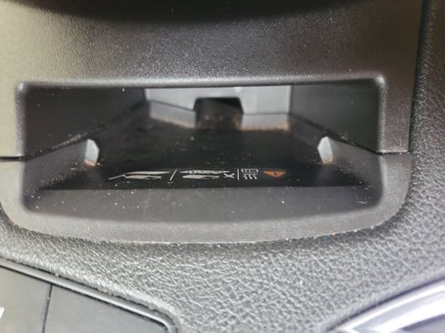 Used 2020 Cadillac XT5 Premium Luxury w/ LPO, Illumination Package image 16