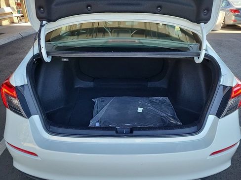 Used 2024 Honda Civic Sport image 14