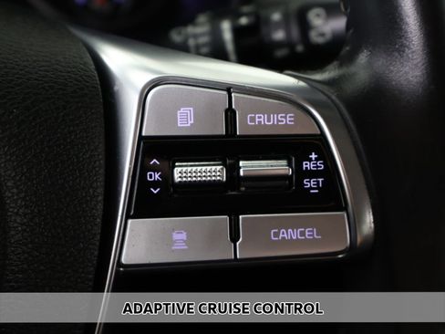 Used 2020 Kia Telluride LX FWD image 2