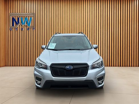 Used 2020 Subaru Forester Limited w/ Popular Package #3 AWD/4WD image 27