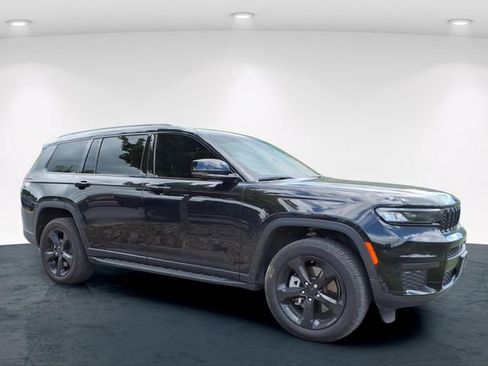 Used 2021 Jeep Grand Cherokee L Laredo AWD/4WD image 16