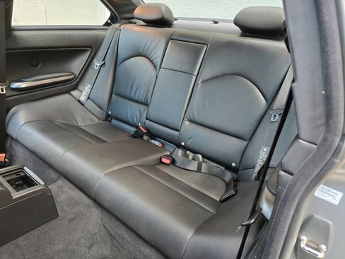 Used 2005 BMW M3 Coupe image 24