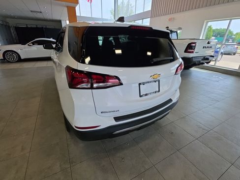 Used 2022 Chevrolet Equinox LT FWD image 10