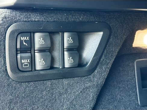 New 2027 BMW X7 xDrive40i w/ M Sport Package AWD/4WD image 12