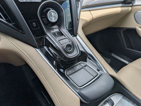 Certified 2023 Acura RDX FWD w/ Technology Package image 21