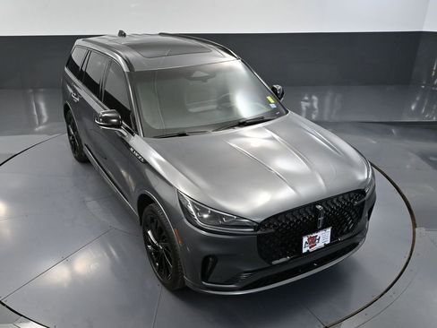 Used 2025 Lincoln Aviator Reserve w/ Jet Appearance Package image 65