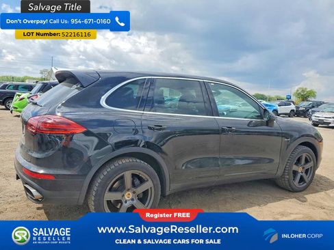 Used 2016 Porsche Cayenne Diesel AWD/4WD image 4