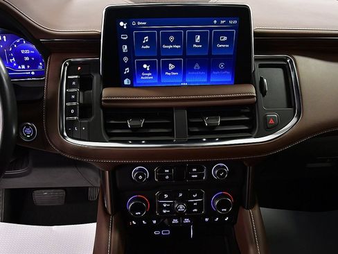 Used 2022 Chevrolet Tahoe High Country image 24