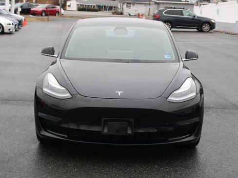 Used 2020 Tesla Model 3 Performance image 3
