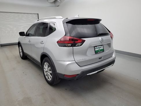 Used 2019 Nissan Rogue SV FWD image 5