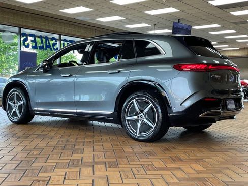 Used 2023 Mercedes-Benz EQS 580 4MATIC SUV image 6