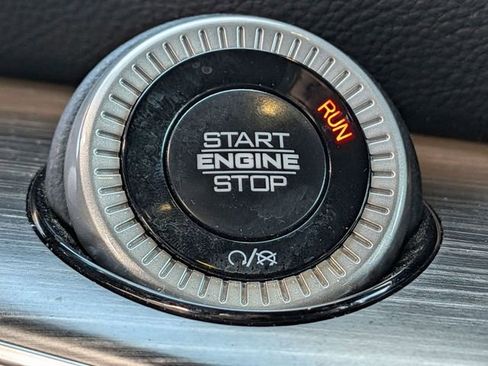 Used 2024 Jeep Wagoneer Series II w/ Flexible Seating Group image 20