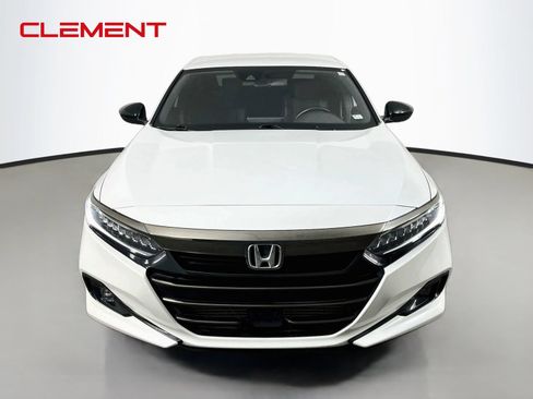 Used 2022 Honda Accord Sport image 3