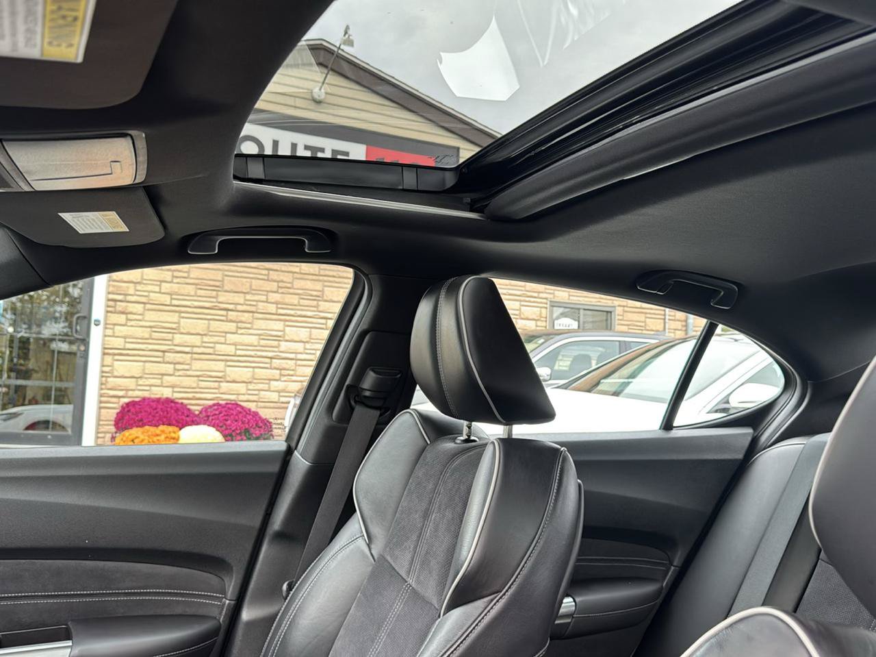 Used 2018 Acura TLX w/ Technology & A-SPEC Package AWD/4WD image 31