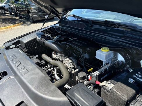 Used 2022 RAM 1500 Limited AWD/4WD image 36