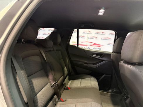 Used 2026 Chevrolet Equinox LT FWD image 50