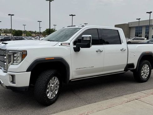 Used 2021 GMC Sierra 2500 Denali w/ Denali Ultimate Package AWD/4WD image 4