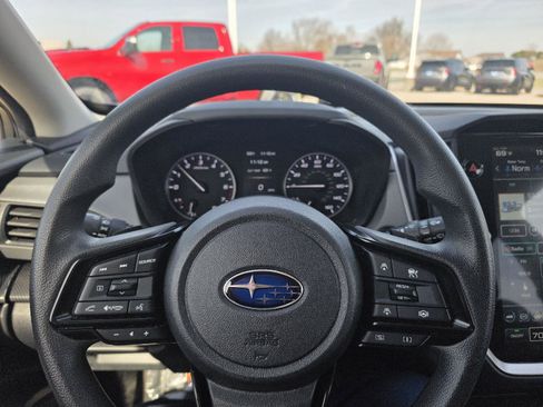 Used 2025 Subaru Crosstrek 2.0i Premium image 15