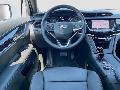 New 2025 Cadillac XT6 Premium Luxury w/ Technology Package image 22