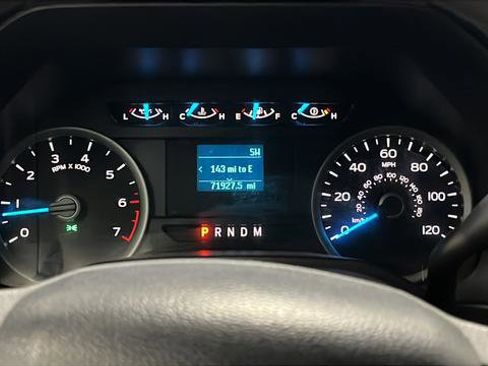 Used 2017 Ford F150 XLT image 16