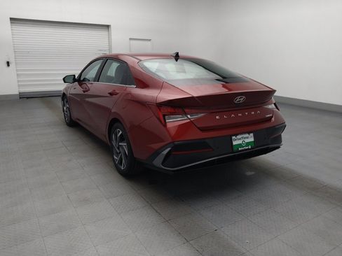 Used 2024 Hyundai Elantra Limited FWD image 6